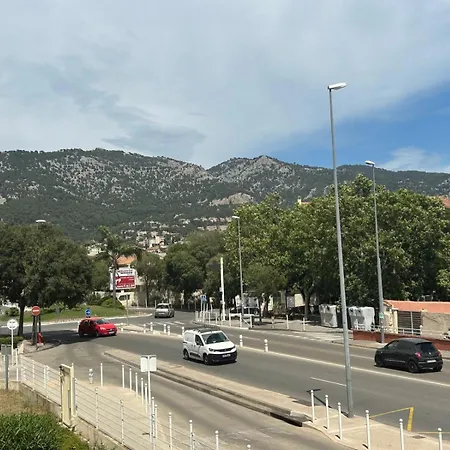 T4 Lumineux Et Spacieux, Parking Et Parc Prive Lägenhet